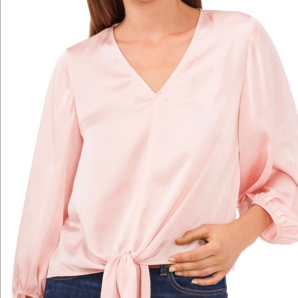 Vince Camuto v neck tie front blouse. 3/4 length sleeve - Picture 7 of 7
